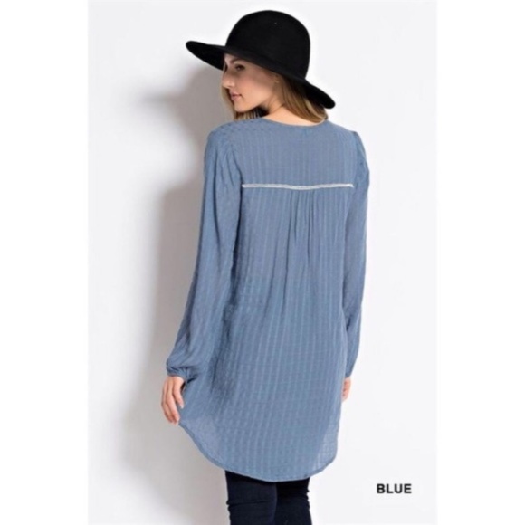 Blue Lace Insert Detail Relaxed Tunic - Picture 3 of 5